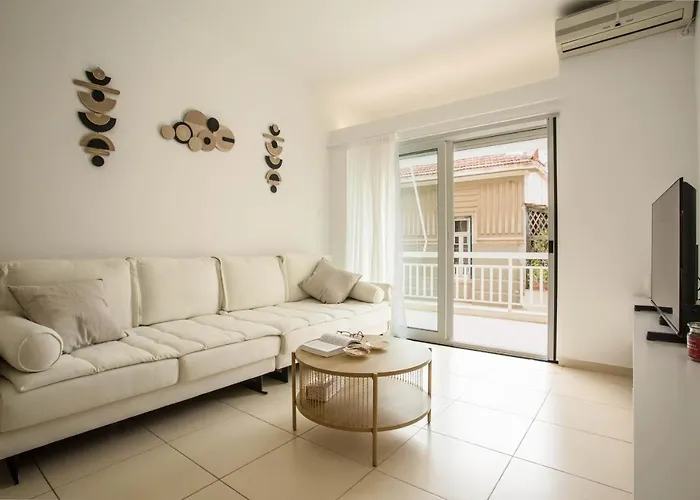 Be Crete - Miramare Chania (Crete)